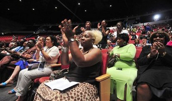 captabc7a2c483444c08aeb1d12ac726cc90democratic_convention_cobr103.jpg