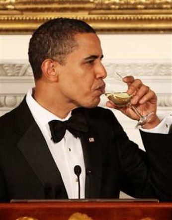 345http-dyimgcom-a-p-ap-20090223-capt700c8ffd9312429994468e5f20b1d122obama_governors_dchg108.jpg